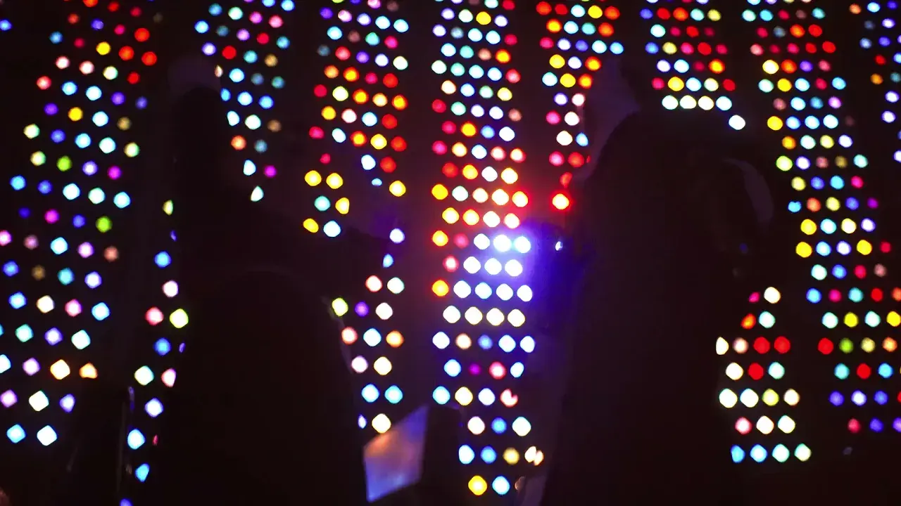 Cannibale - Es el amor (Official)