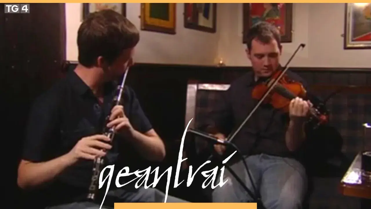 Caoimhín Ó Fearghaíl & Seán Ó Fearghaíl | Tigh Pat Shortt | Geantraí 2013 | TG4