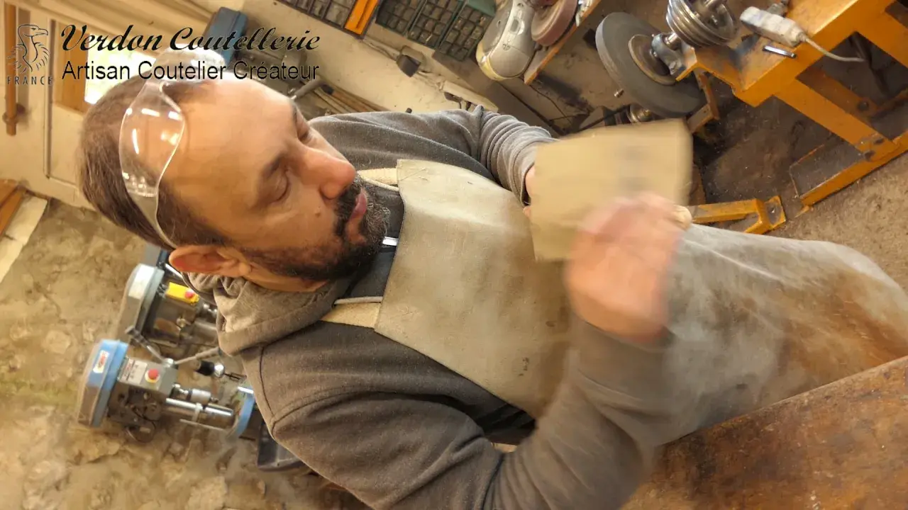 Titre de la vidéo manquant