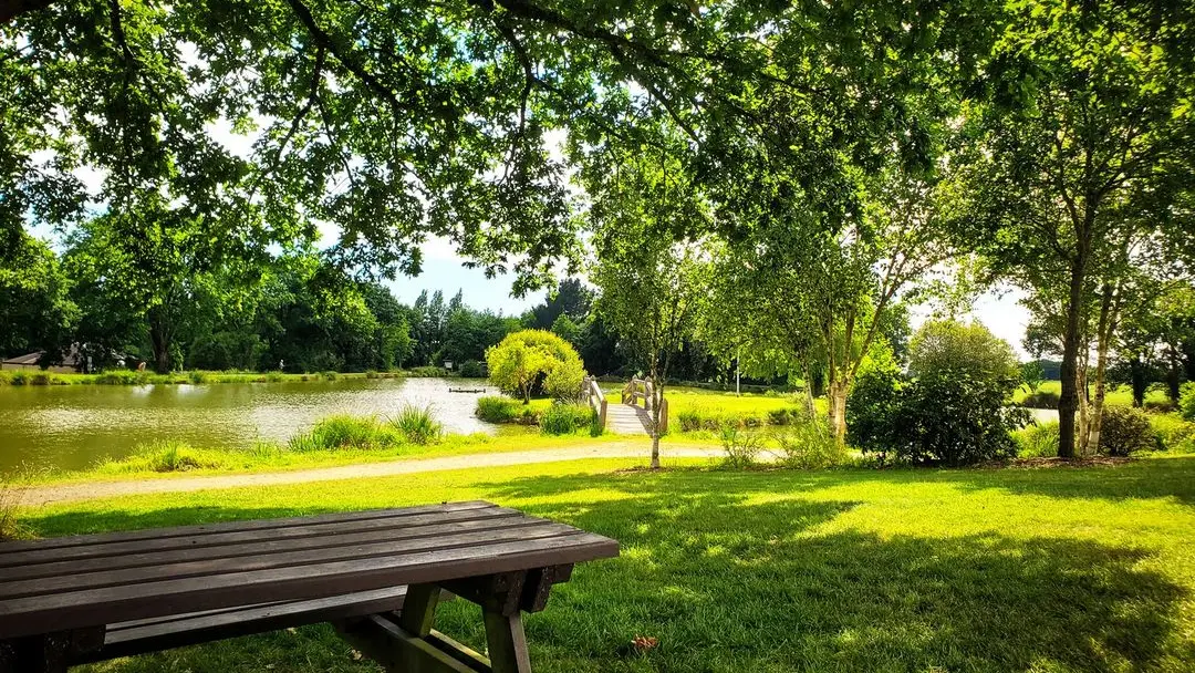 Aire de pique-nique étang de Berric