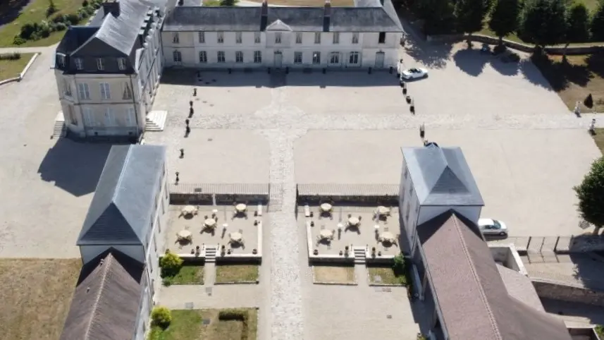 Vue aérienne arrière parc 2 - Château de Maudétour