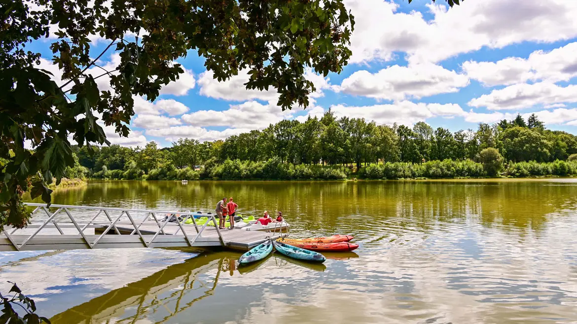 Etang du Moulin Neuf et base de loisirs à proximité