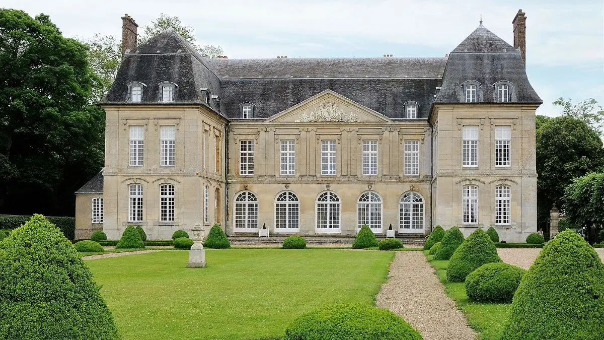 Château de Boury, vue extérieure