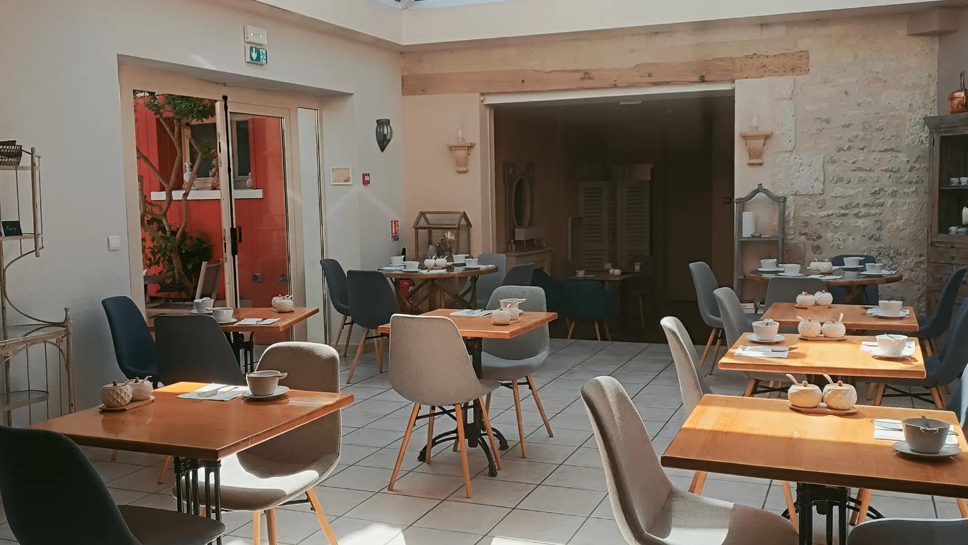 PHOTO INTERIEUR PDJ
