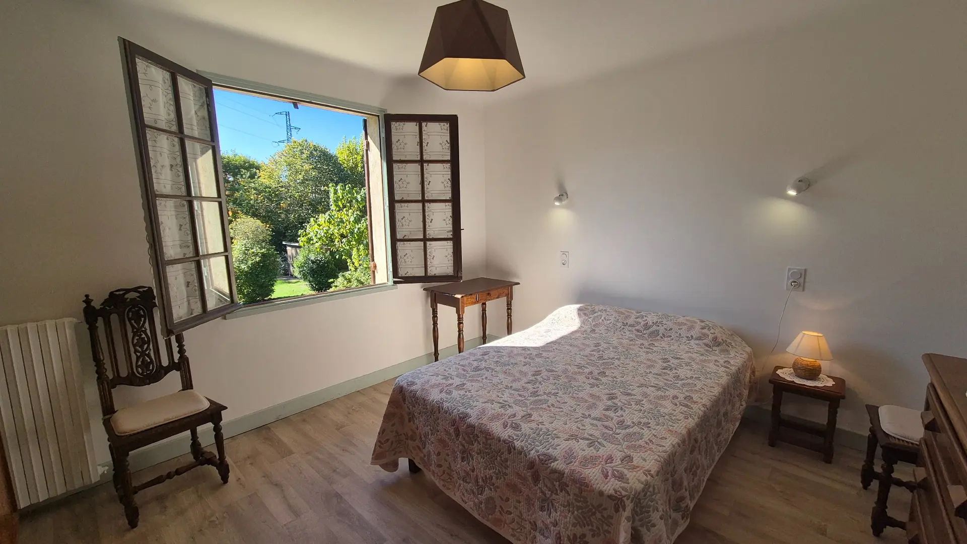 Maison Verte Rive en bord de rivière (17)