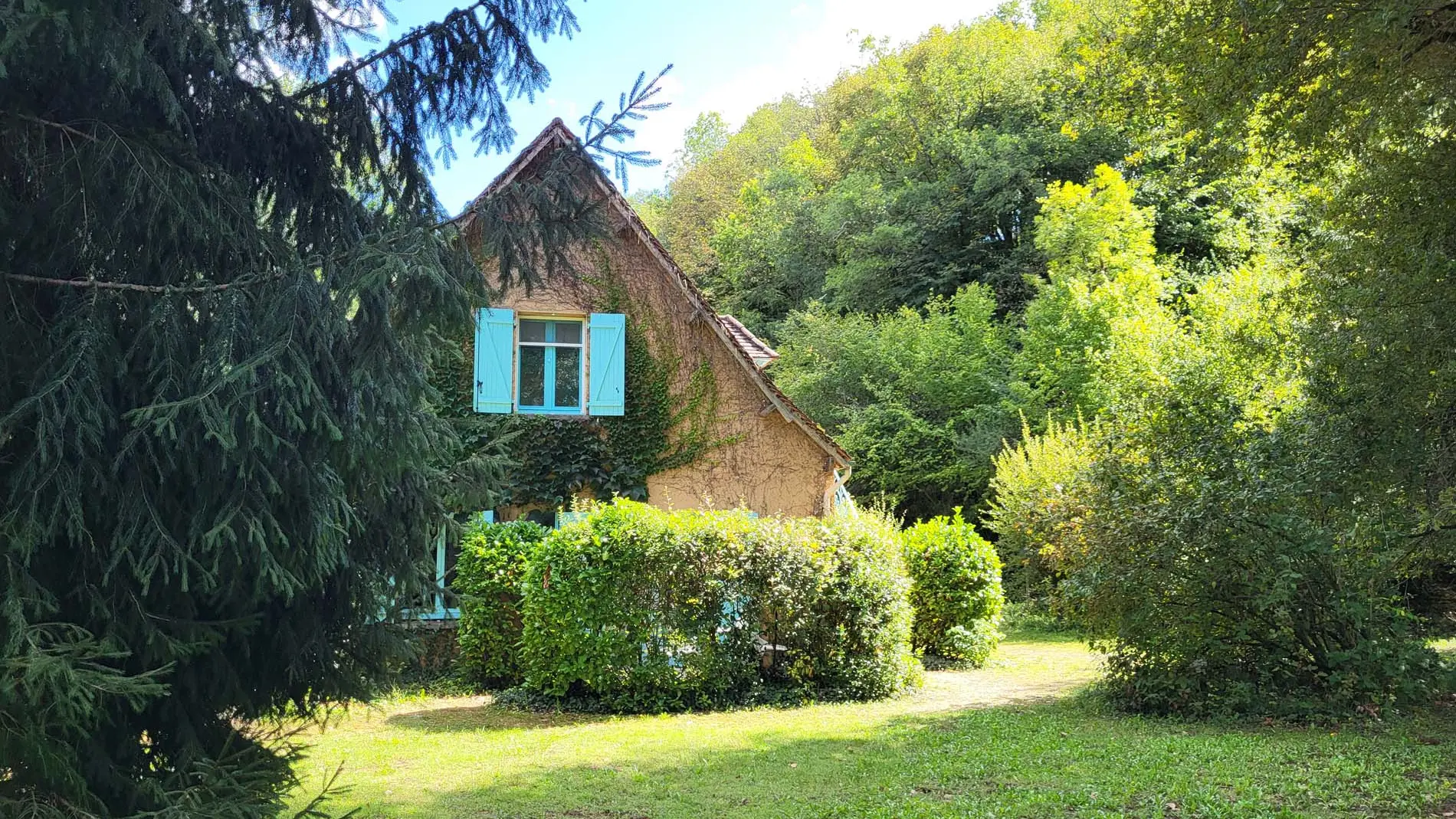 Maison-location-sejour-nature-sarlat-dordogne