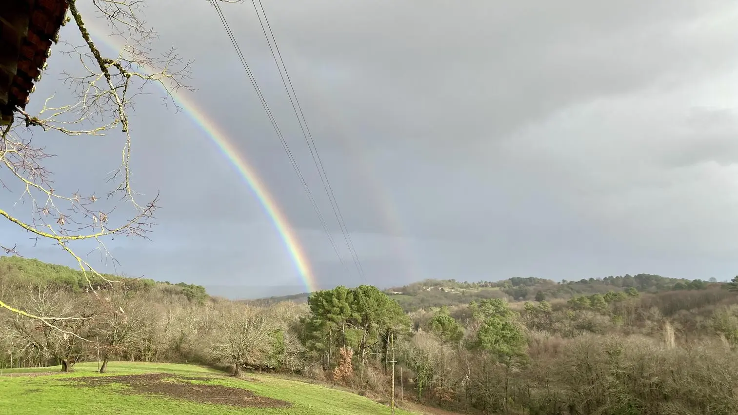 Arc en ciel sur la vallee