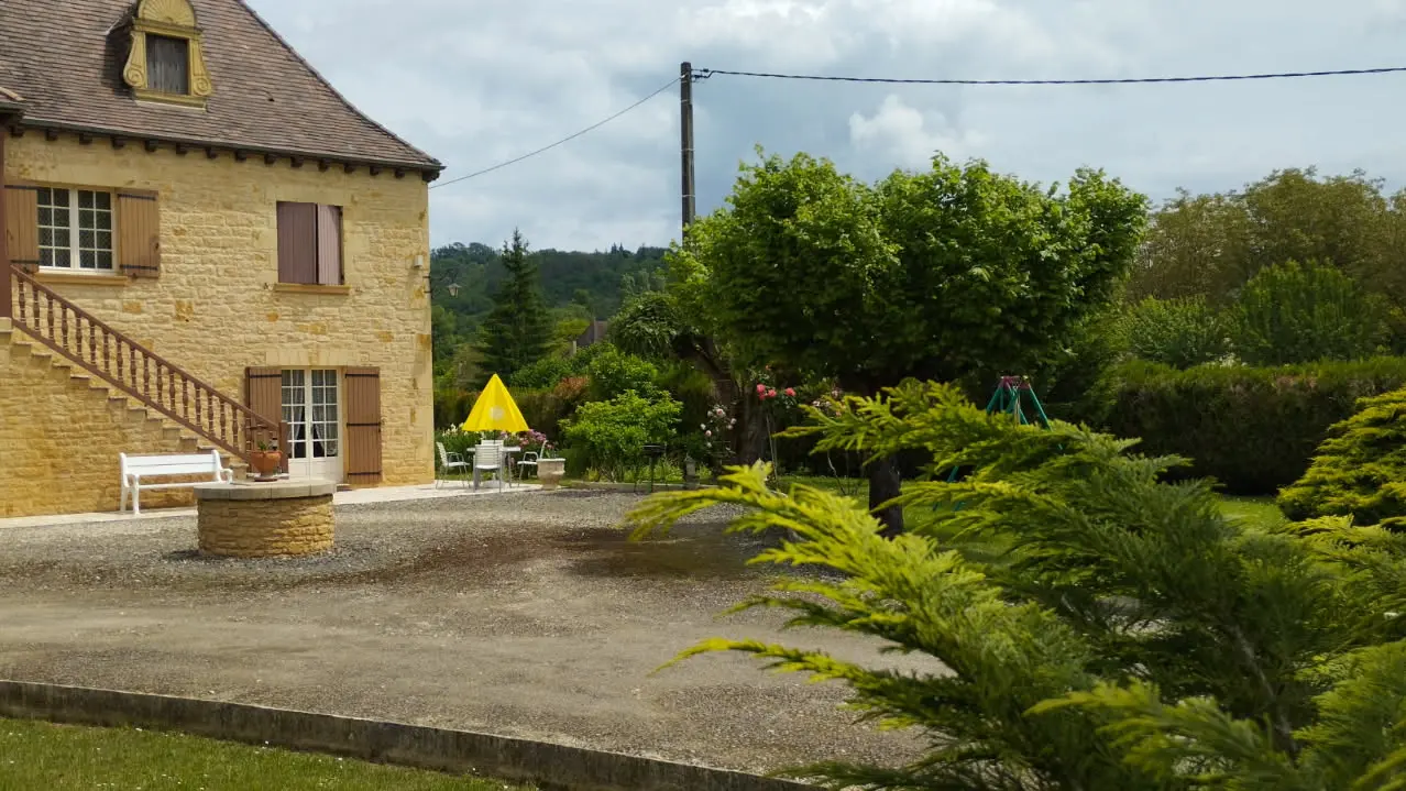 CHEZ LOUISE gite  4 pers au sud de Sarlat et proche de la rivière (5)