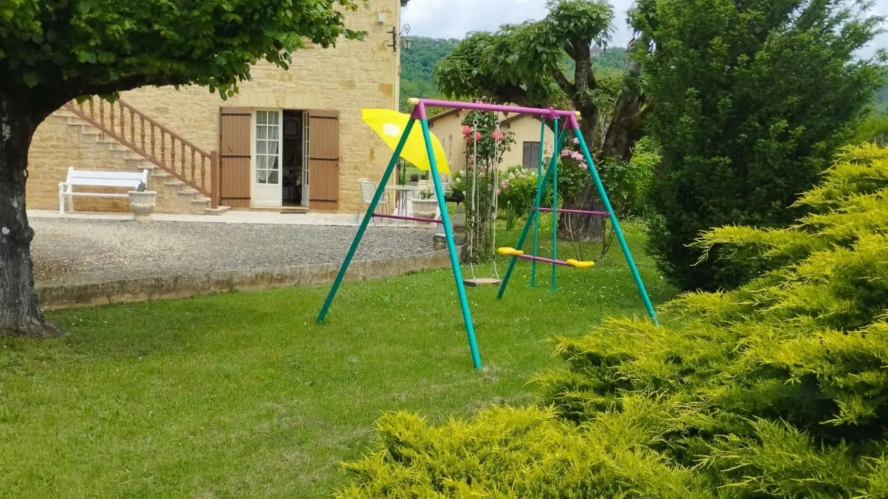 CHEZ LOUISE gite  4 pers au sud de Sarlat et proche de la rivière (7)