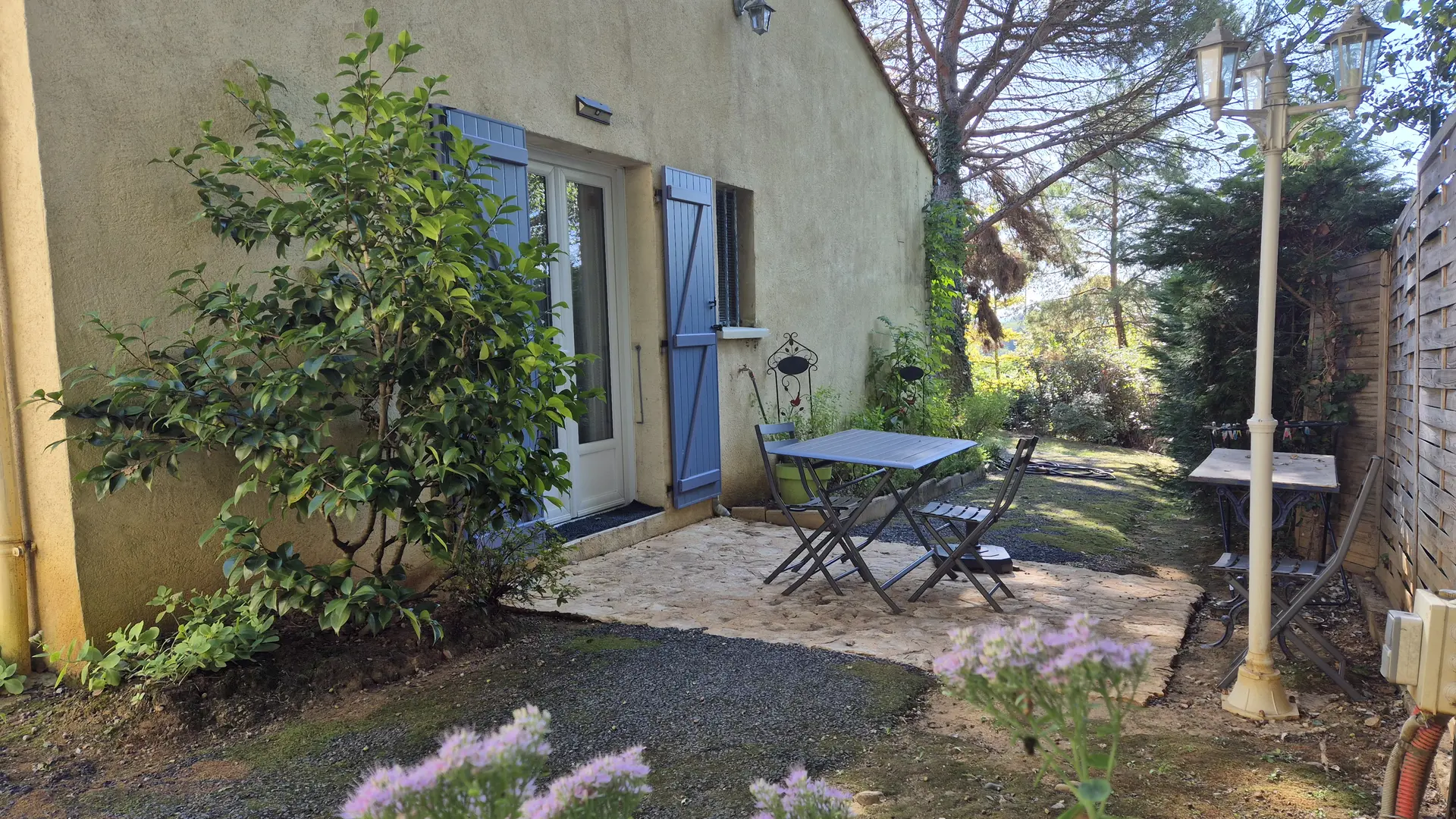 COTE SUD VERT A SARLAT (11)