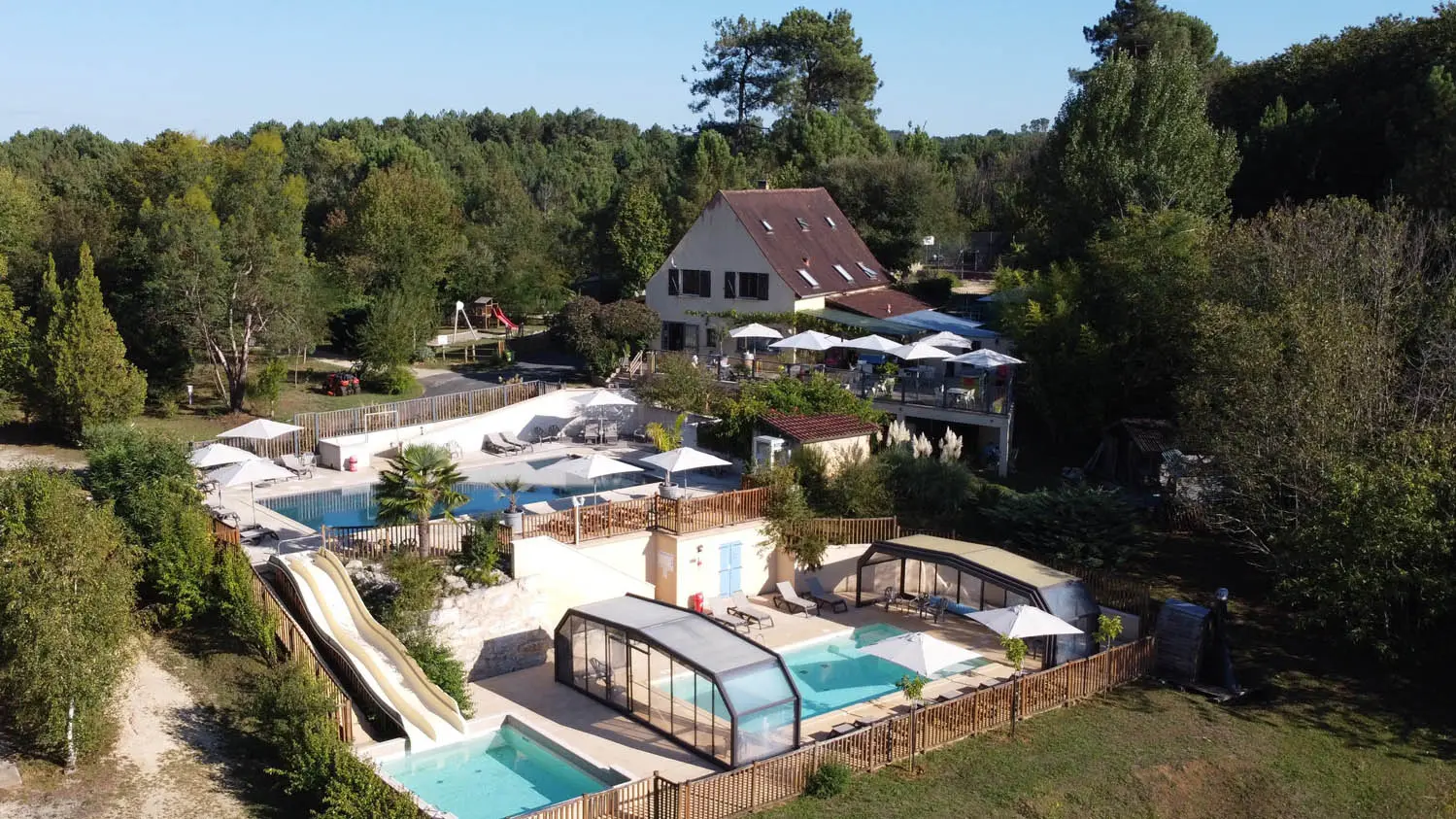 Camping Les Charmes - Vue total 2021