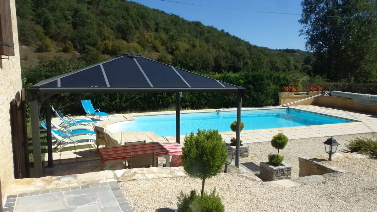 Canterane extérieur piscine (2)(1)