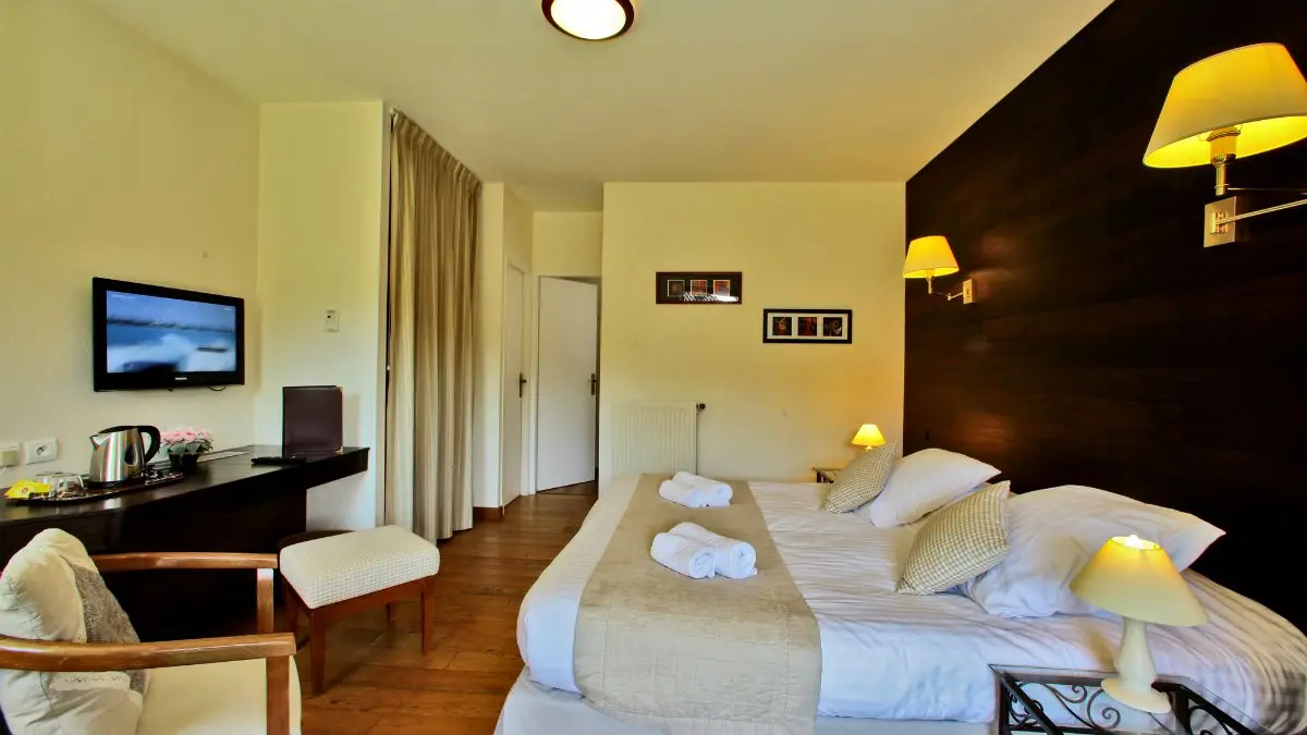 Chambre-Superieure-Hotel-Compostelle-Sarlat-2