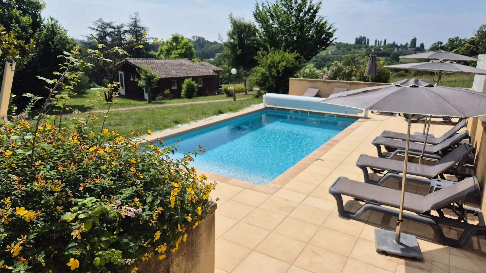 Chalet Marie, Ginette, Cabane Ouetou, avec piscine proche de Sarlat (7)