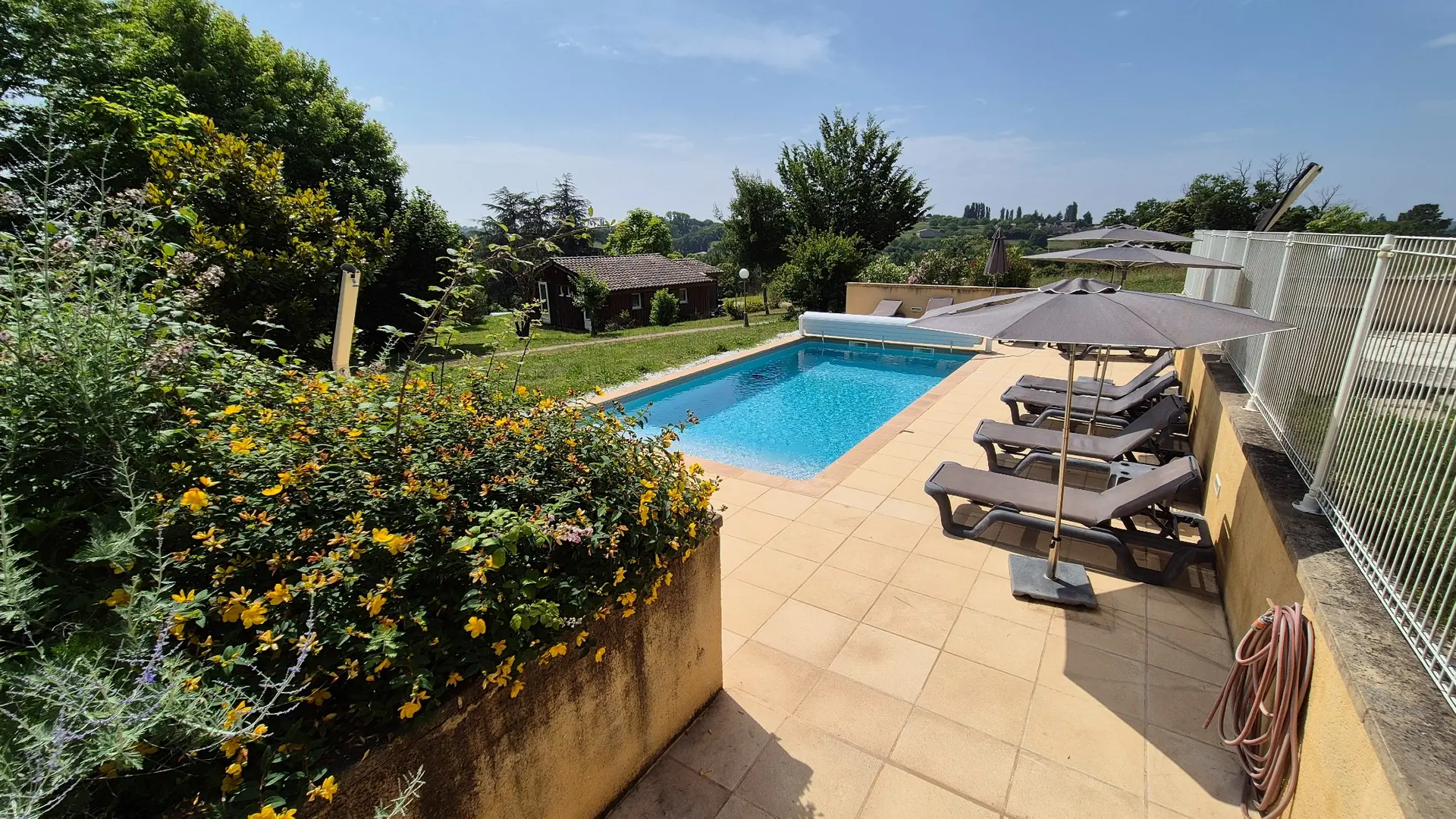 Chalet Marie, Ginette, Cabane Ouetou, avec piscine proche de Sarlat (8)