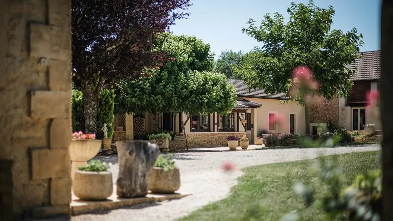 DOMAINE DE MALET Cour 3