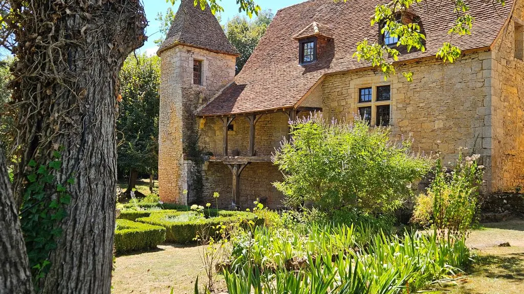 Donjon-Manoir-Jardin-de-la-Salle---Manoir2