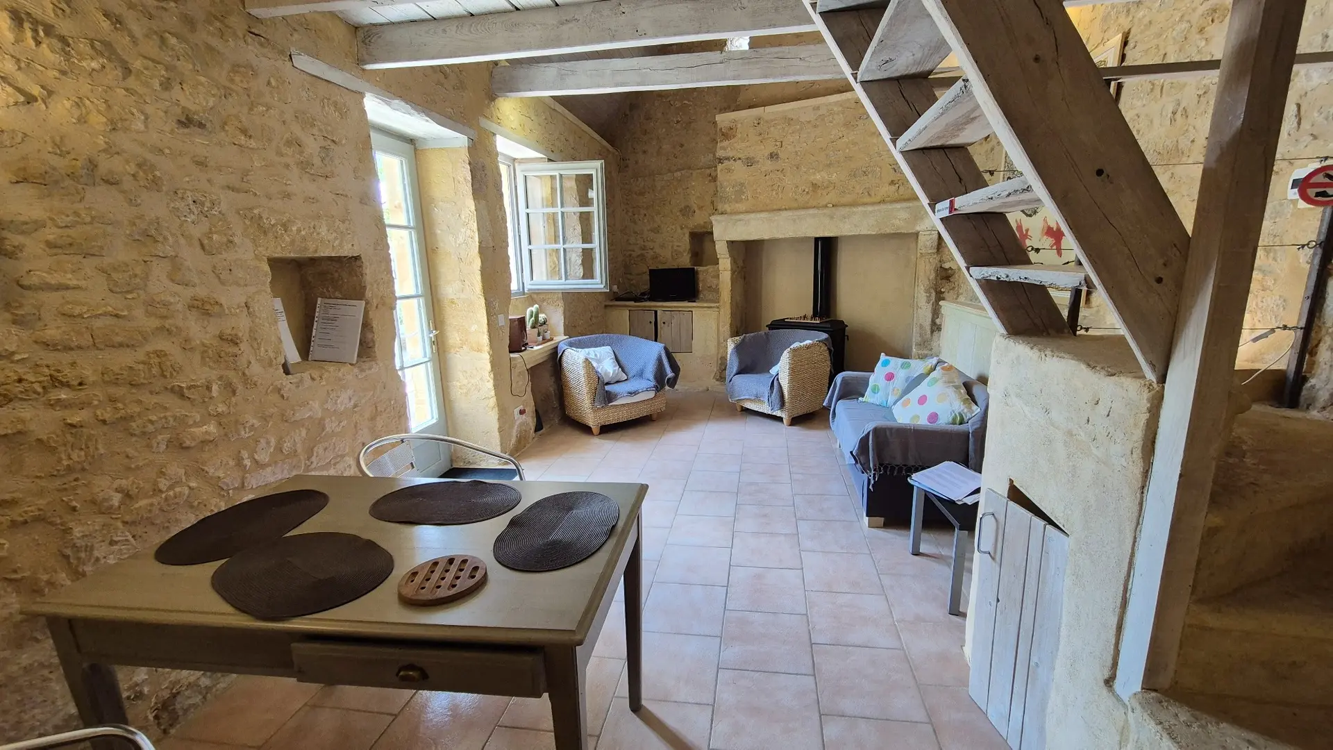 GITE GREZE pour  2 pers proche de Sarlat (13)