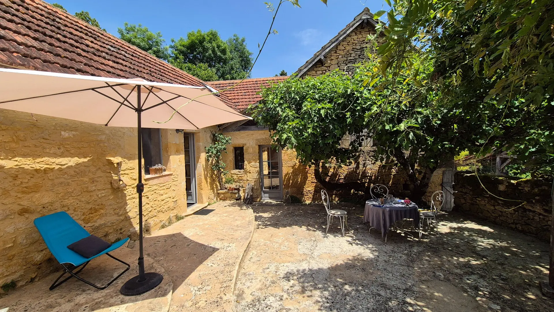 GITE GREZE pour  2 pers proche de Sarlat (2)