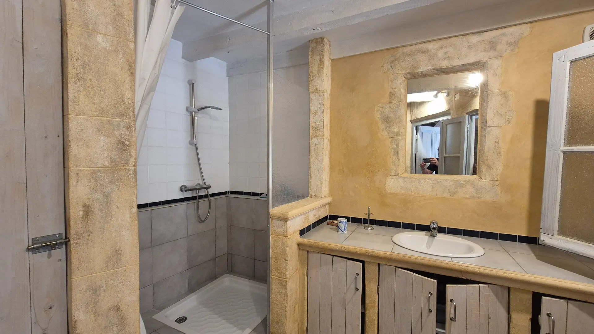 GITE GREZE pour  2 pers proche de Sarlat (31)