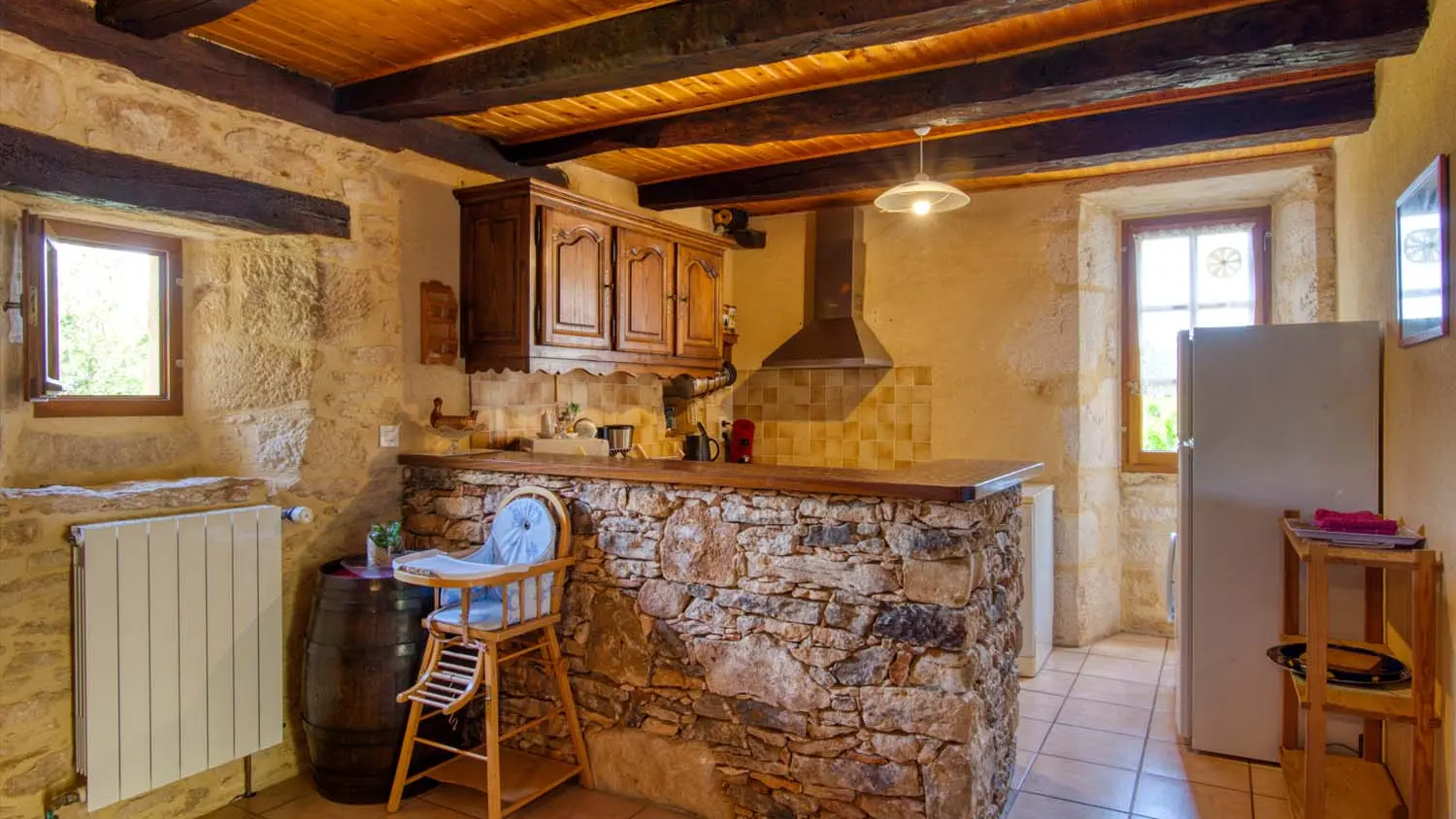 GITE LES PIERRES CHAUDES 11