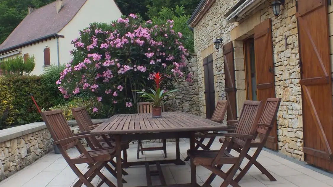 L'hirondelle - Sarlat (13)