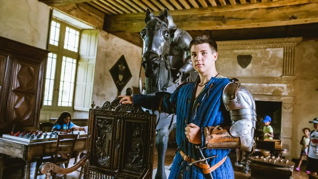 Loic Malzarey - chevalier armure photo enfants