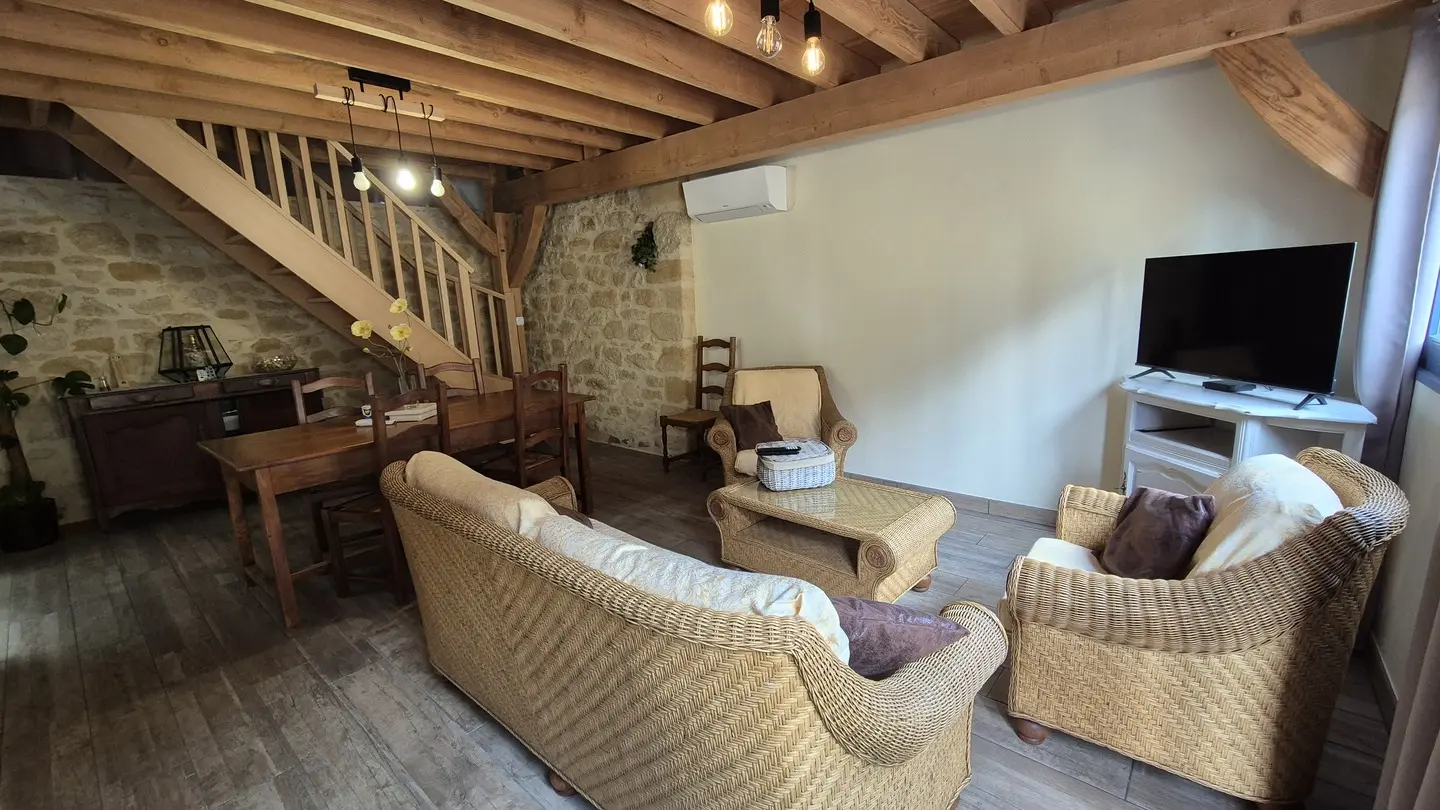 Petit Paradis à Sarlat avec piscine privée (10)