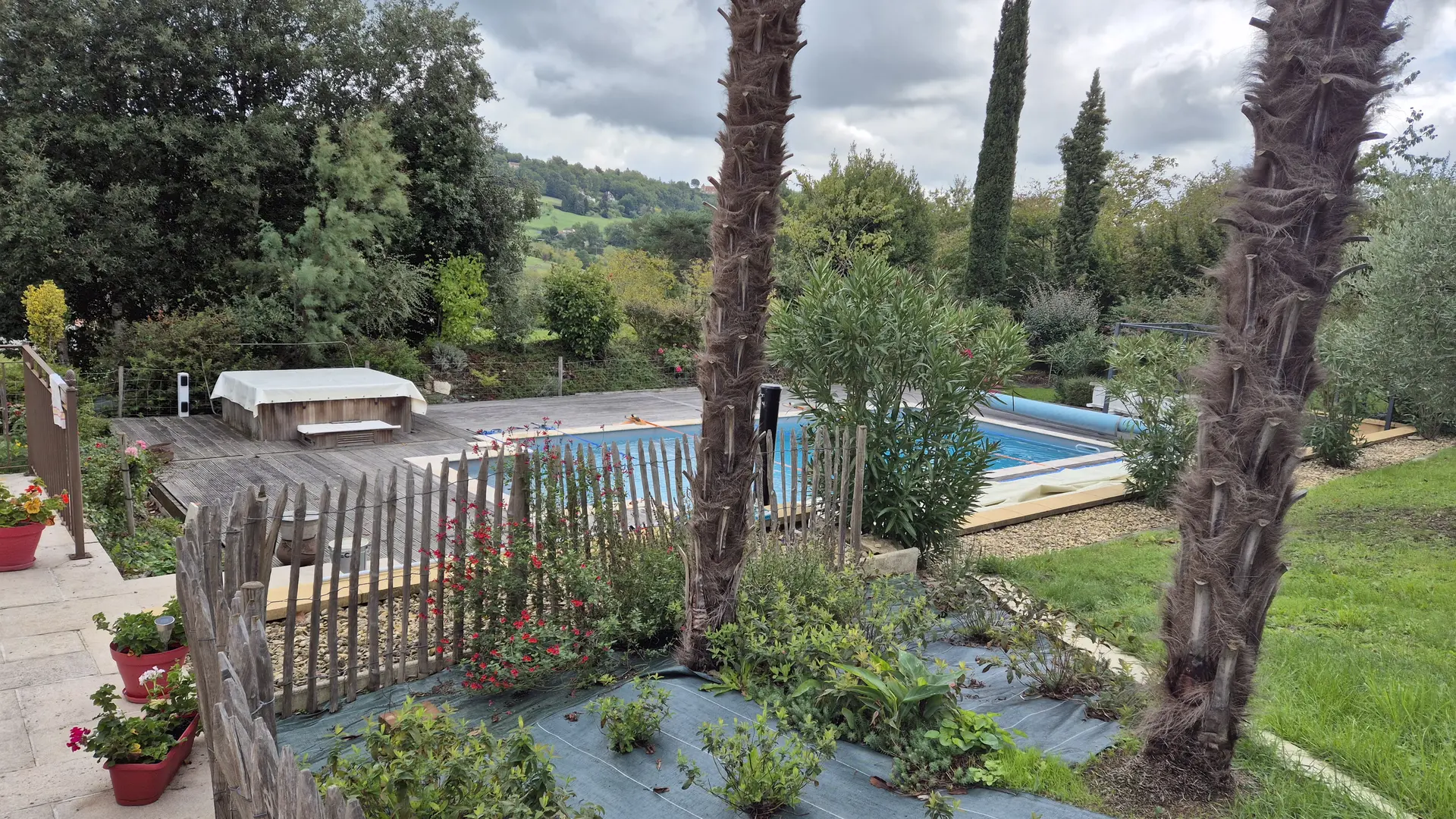 Petit Paradis à Sarlat avec piscine privée (26)