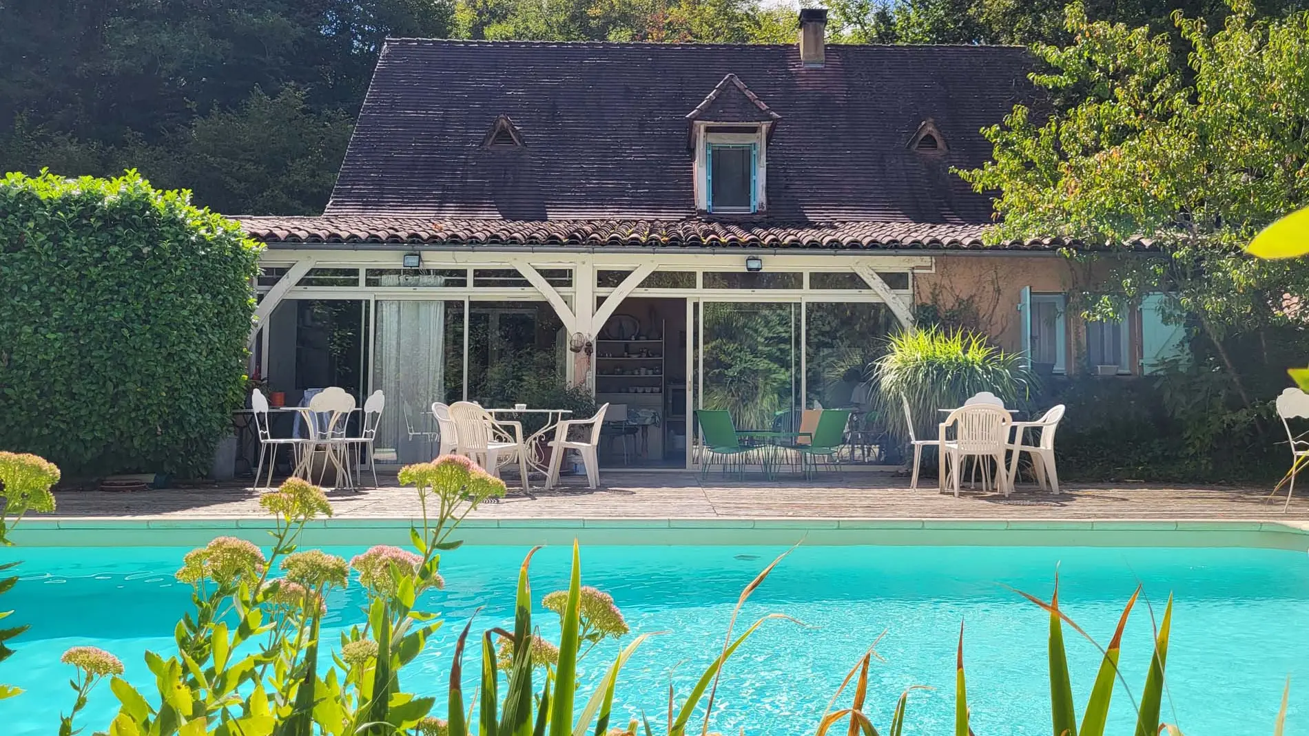 Piscine-sejour-famille-sarlat