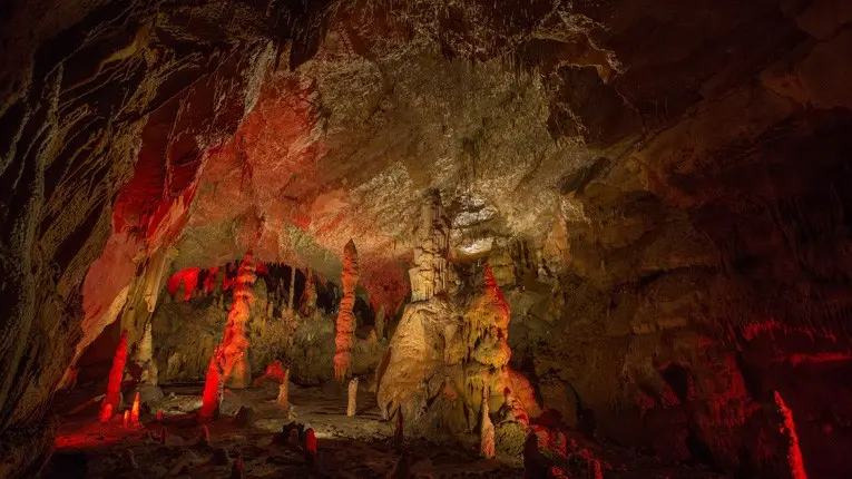 Grotte des Carbonnières