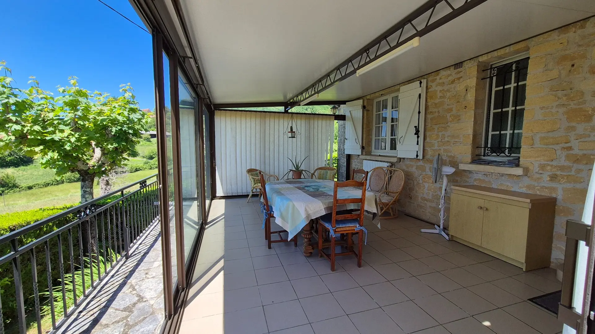 chez nise gite  2 pers a sarlat (84)