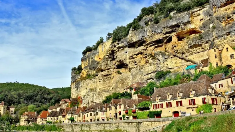 la belle etoile facade