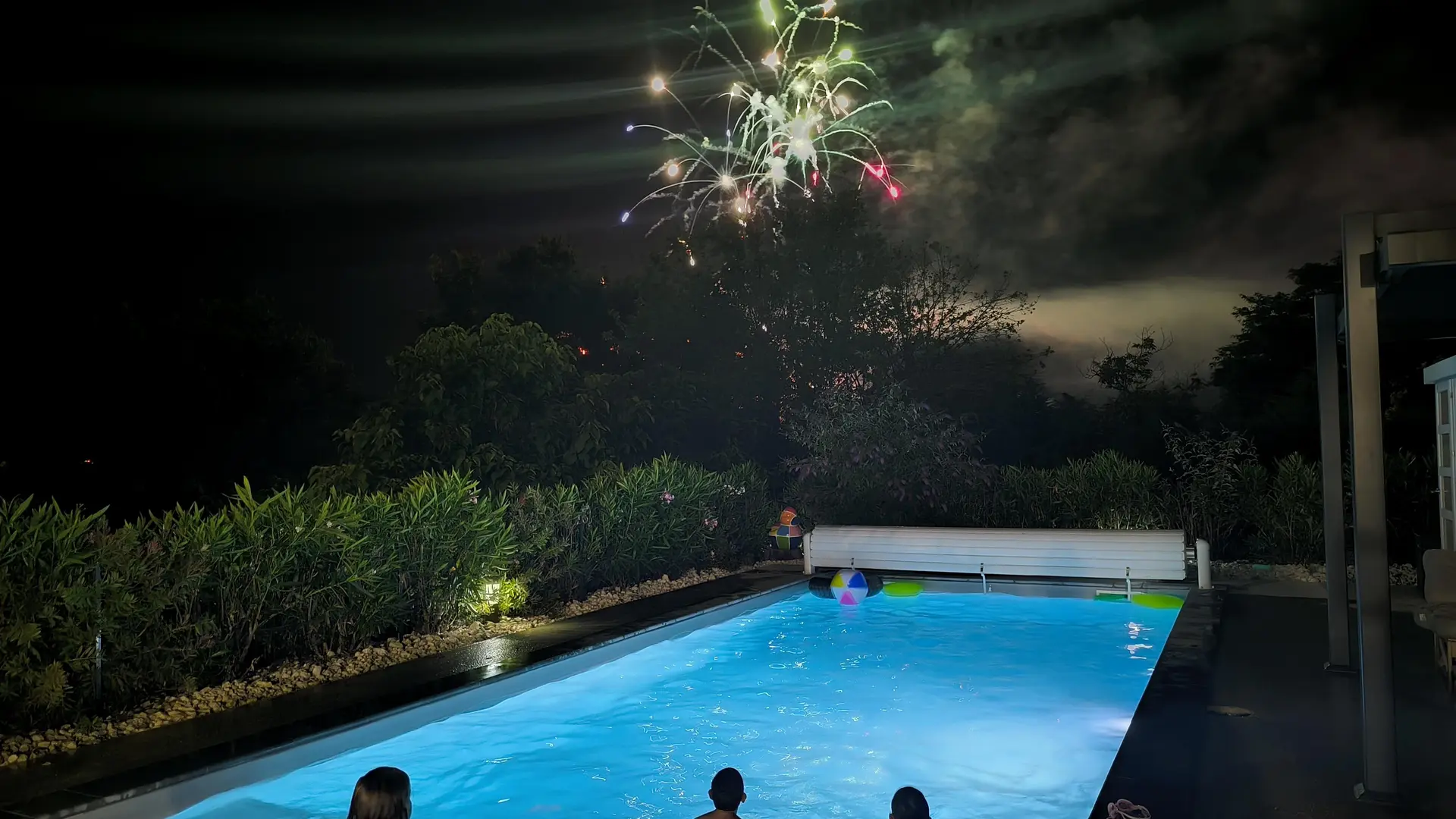 Villa d'Elsa avec piscine chauffée à Sarlat_65