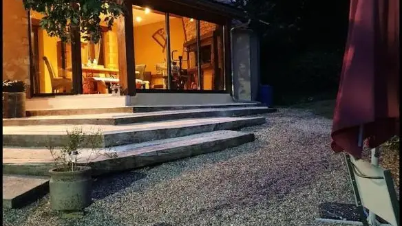 Maison de Charme Tursac avec piscine privée_6