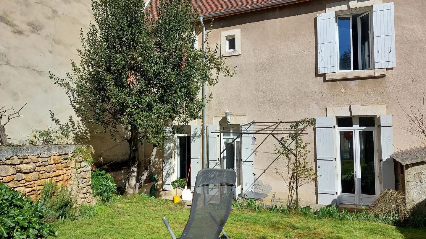 La Jumelle Maison de ville avec jardin à Sarlat_2