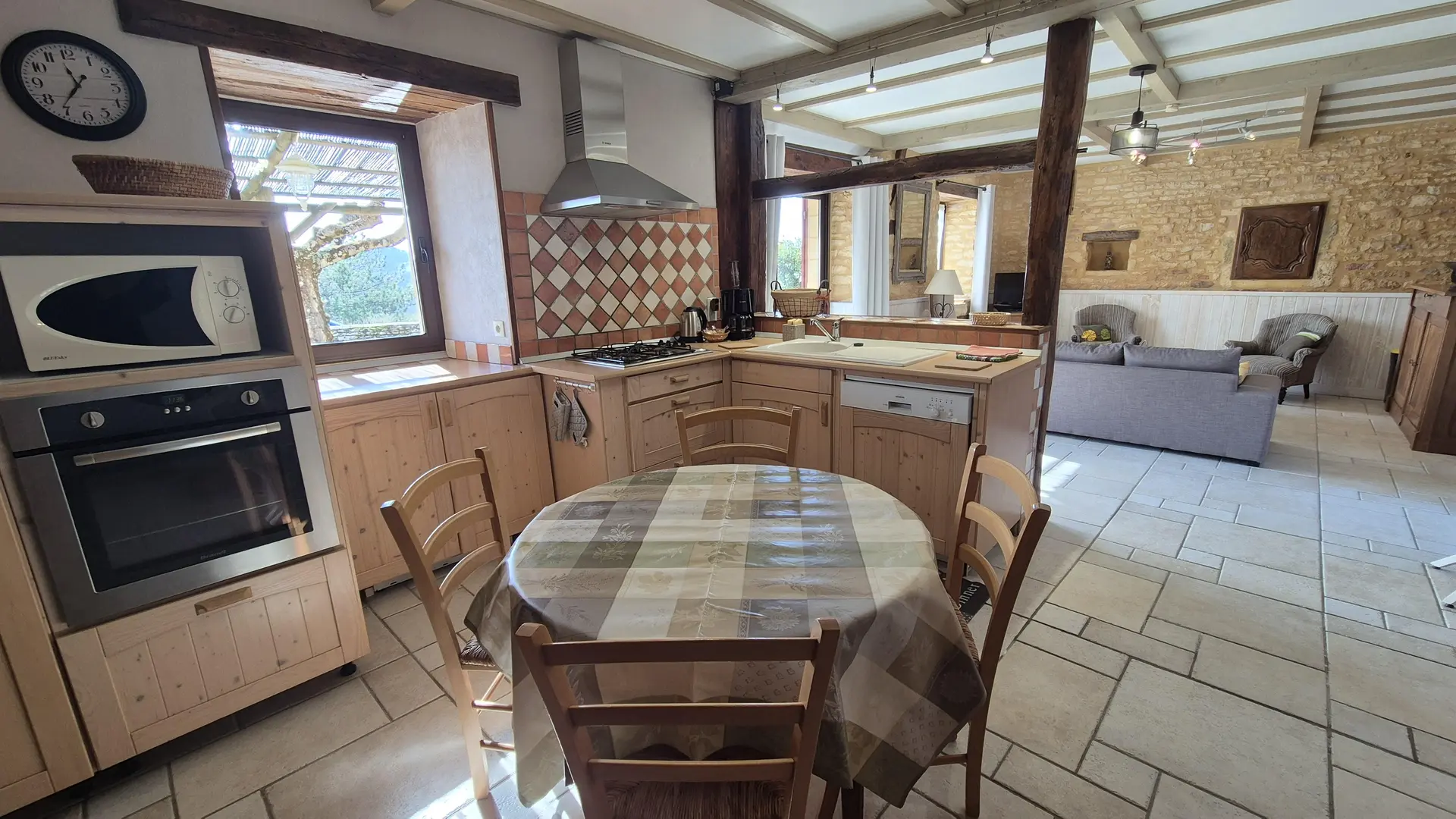 Le Clos Peyrebelle avec piscine proche de Sarlat_16