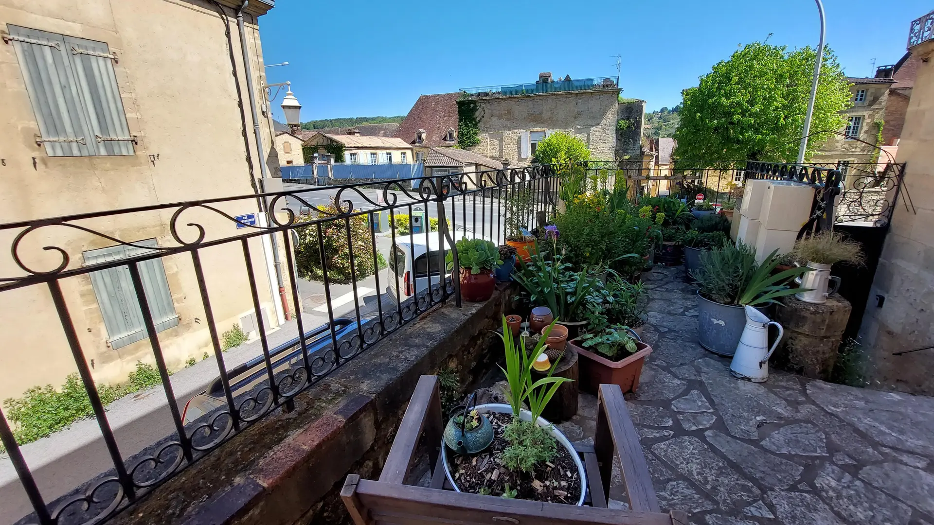 Appartement de charme Esprit des Couleurs à Sarlat_17