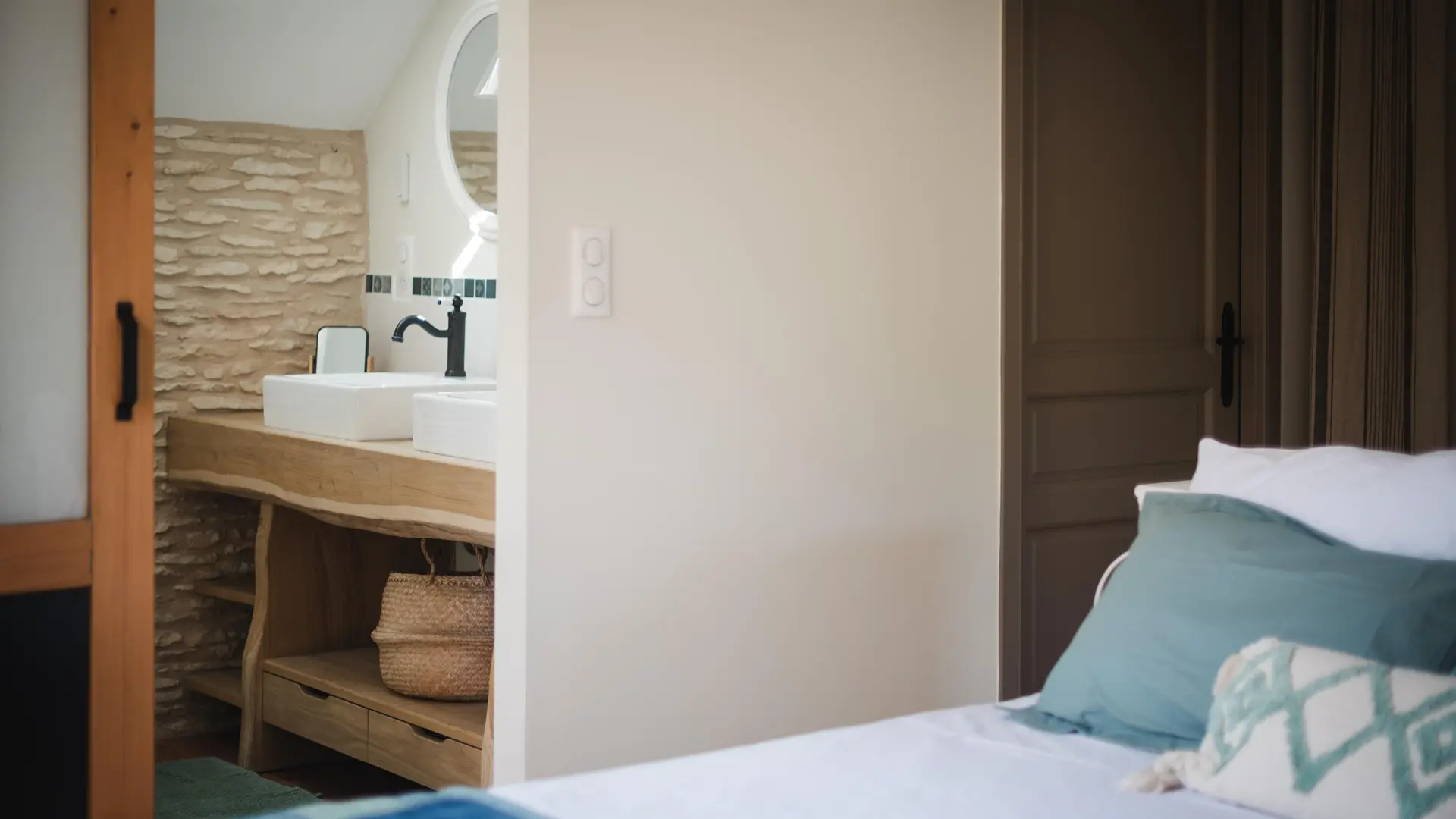 Les Charmes de Vaurizeaud piscine chauffée Sarlat_40