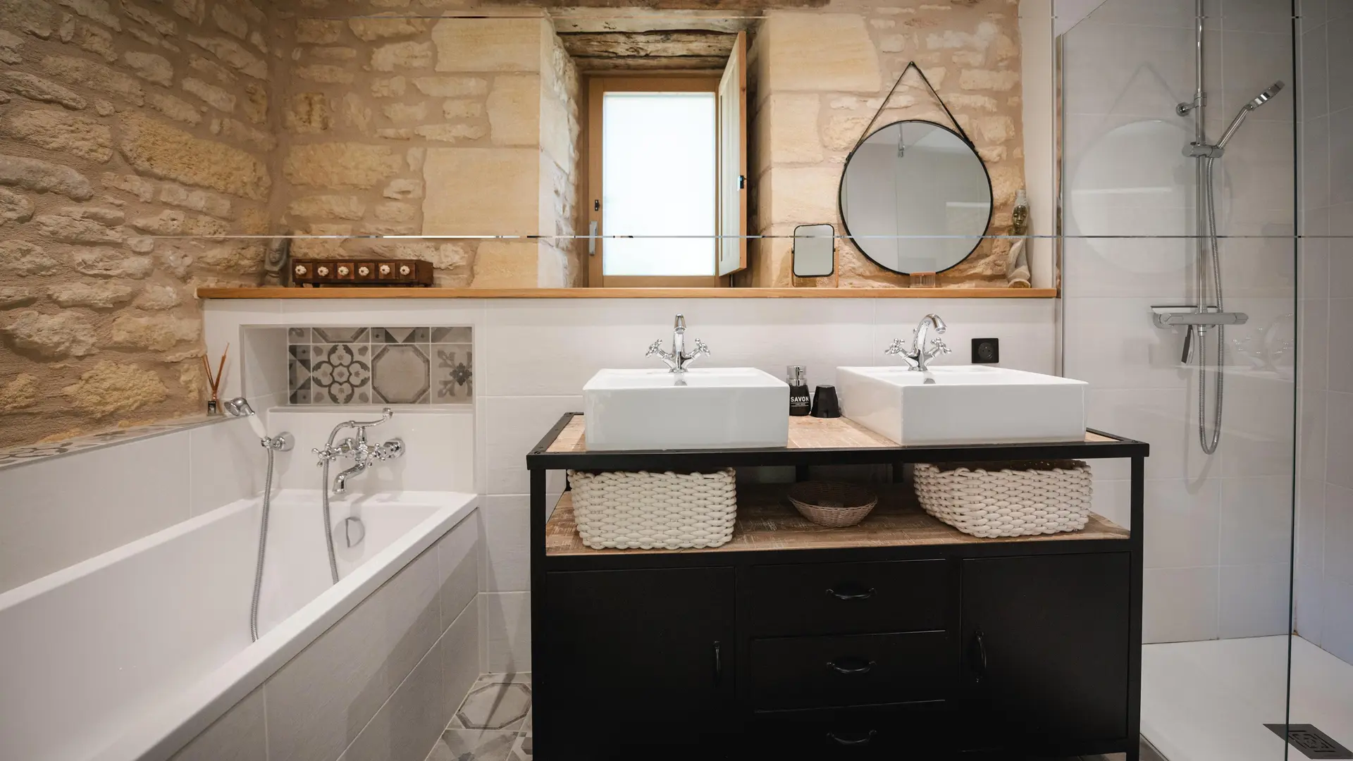 Les Charmes de Vaurizeaud piscine chauffée Sarlat_14