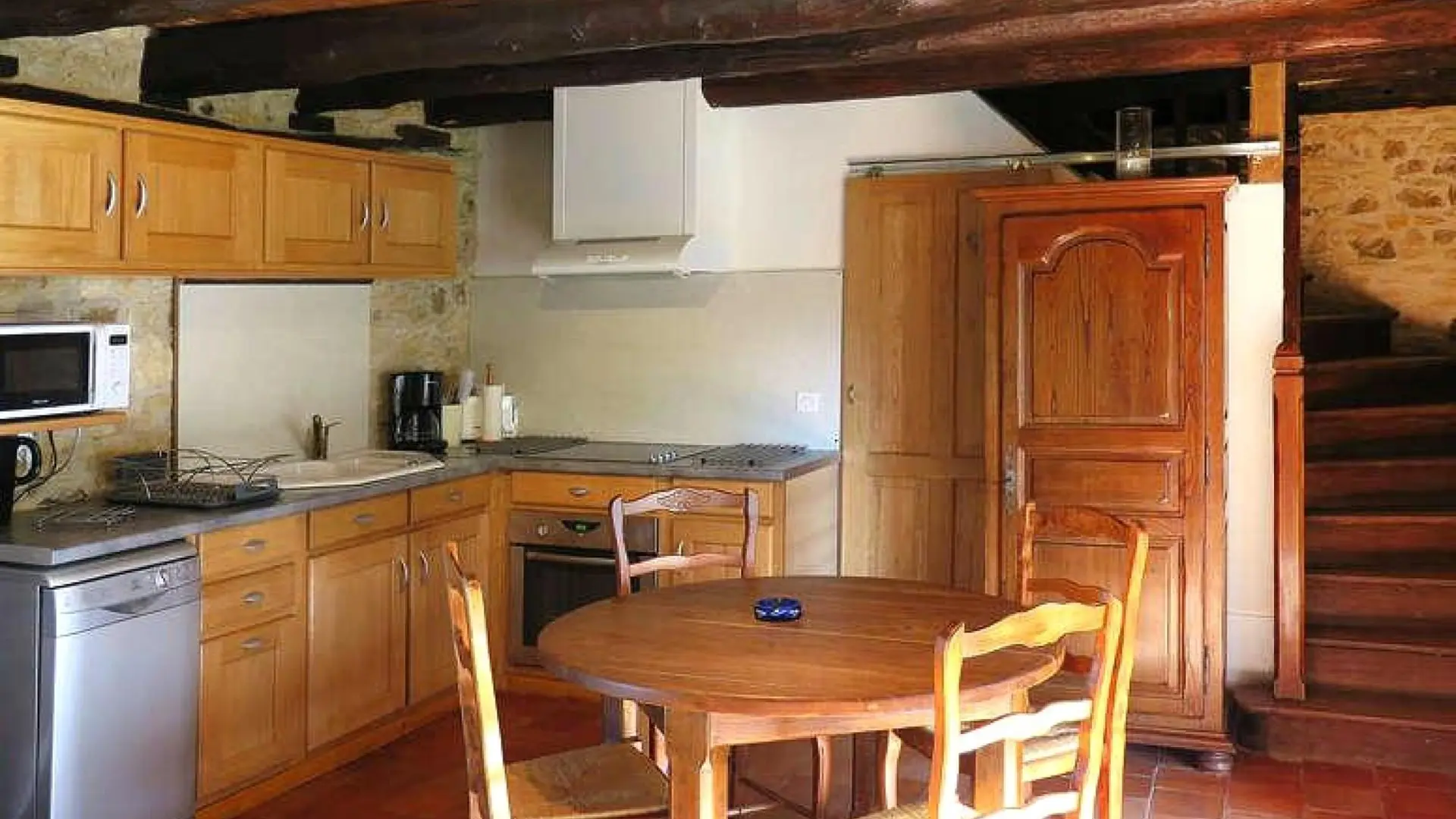 Les Combes avec piscine chauffée au nord Sarlat_9