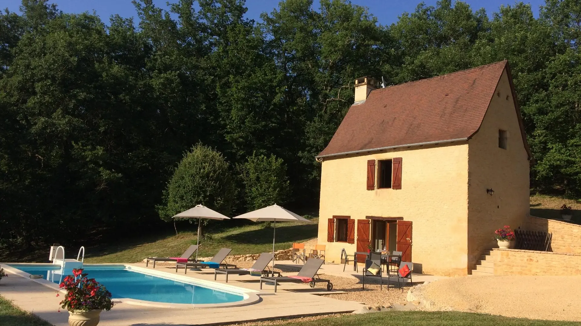 Fonchave avec sa piscine privée au nord de Sarlat_3