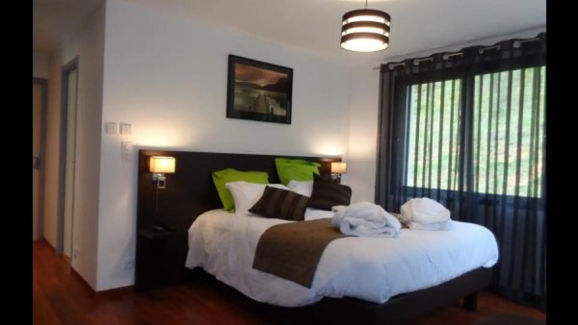 Villa La Bénéchie avec clim et  piscine intérieure_14