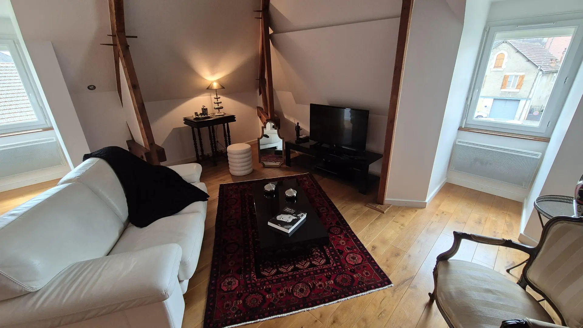 Les Lilas vaste appartement à Sarlat avec parking_8