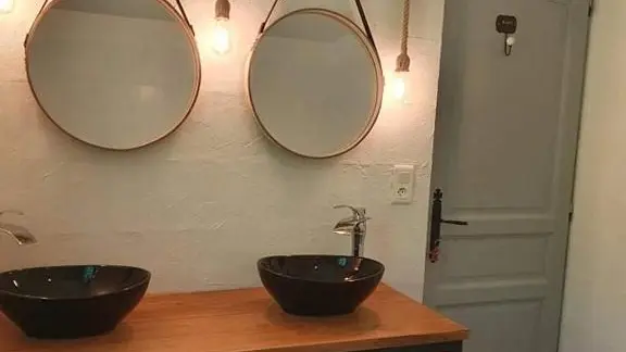 Maison de Charme Tursac avec piscine privée_12