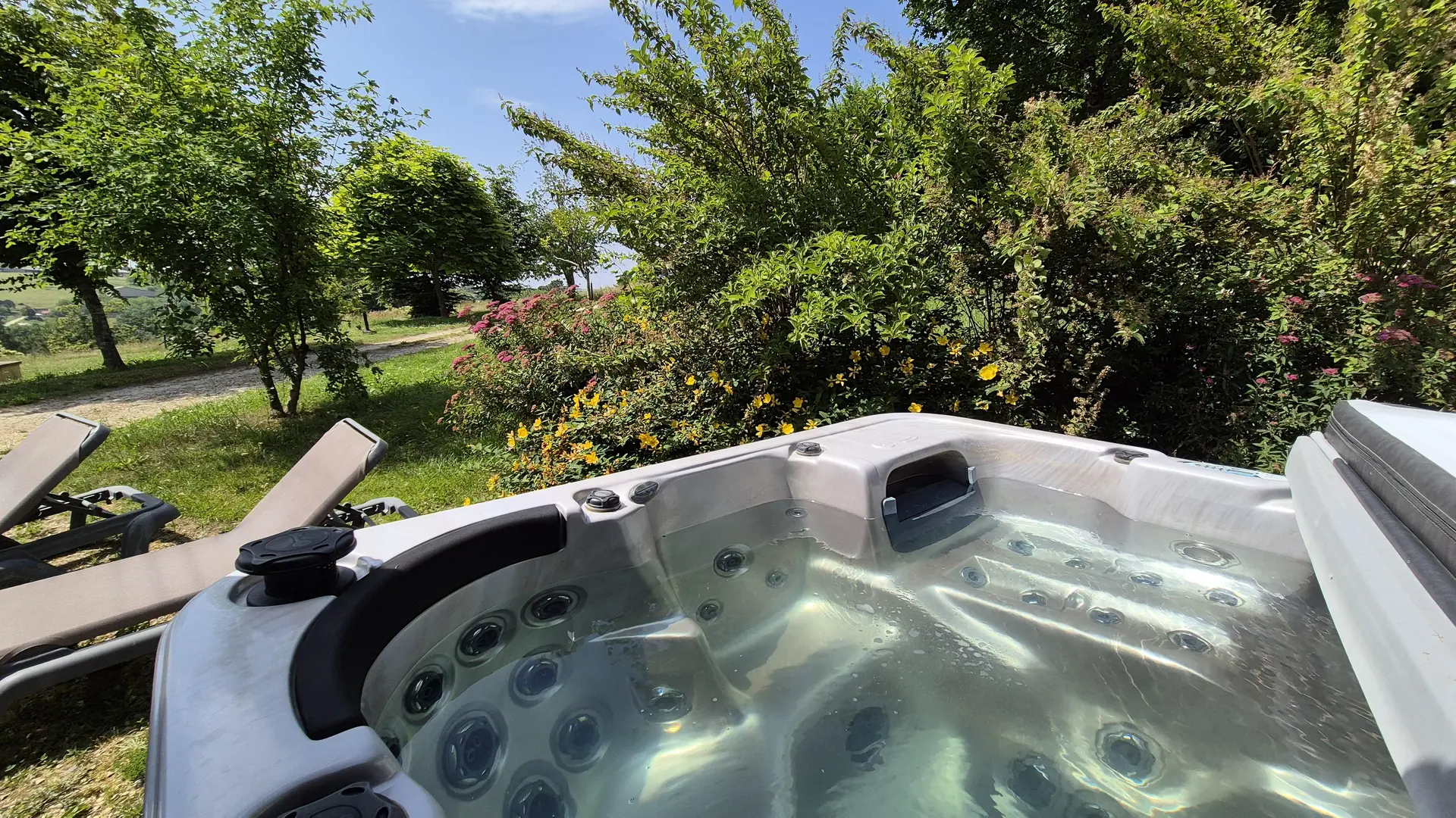 Chalet de charme MARIE avec Spa Proche de Sarlat_4