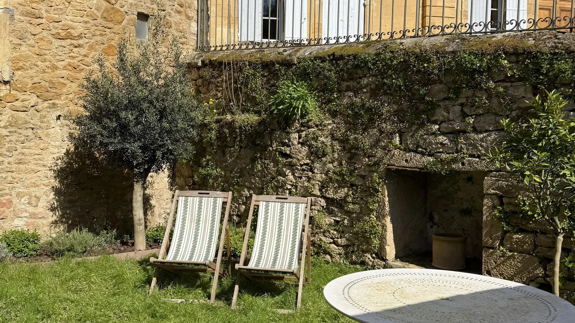 Les Jardins de Salvador climatisé à Sarlat_15