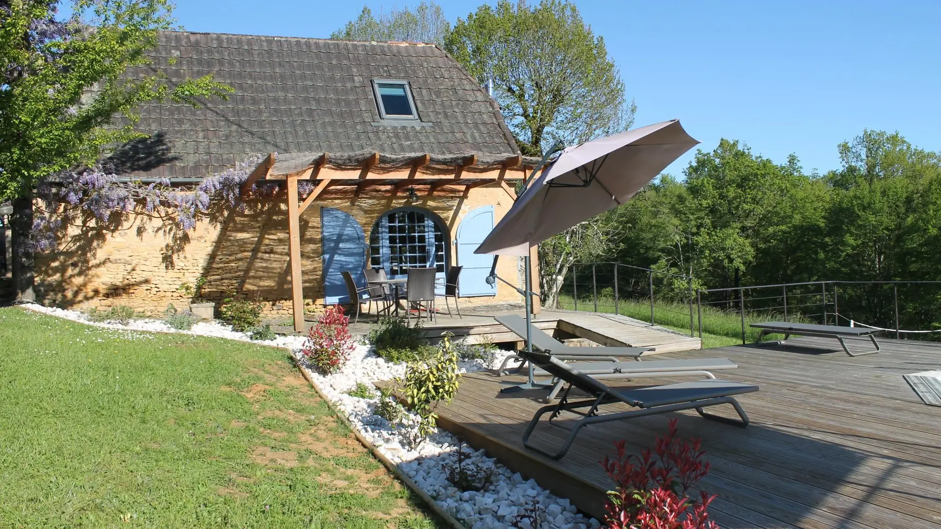 Les Combes avec piscine chauffée au nord Sarlat_4