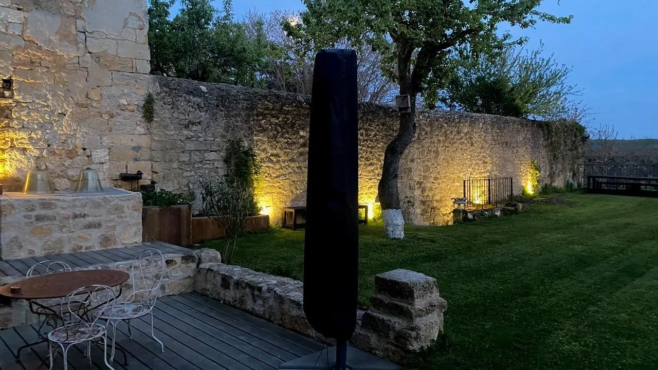 Maison atypique Maleville au coeur de la Bastide_23