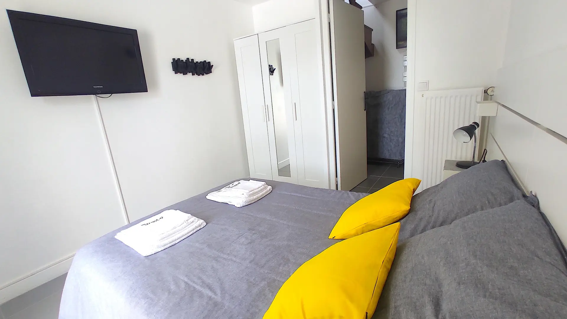 Villa d'Elsa avec piscine chauffée à Sarlat_23